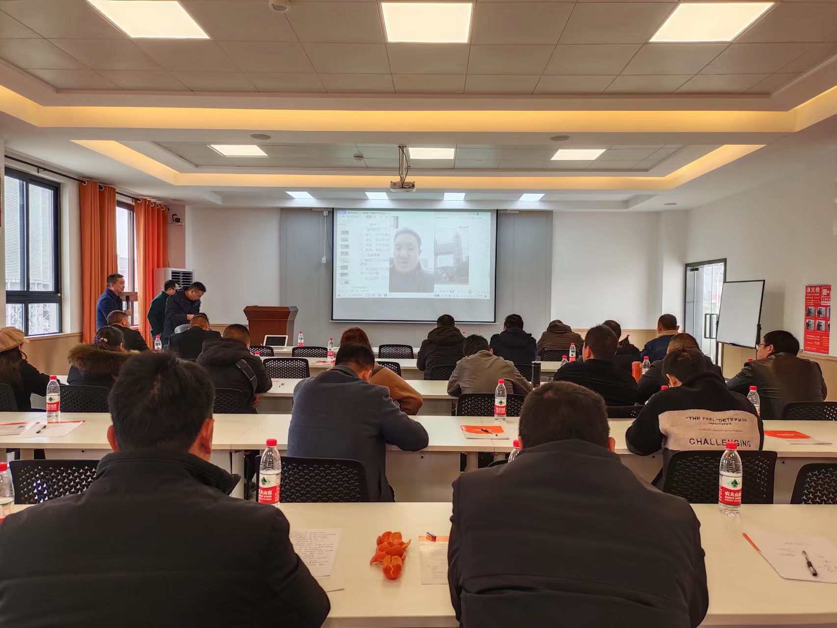 �±�GG��������ҵƽ̨